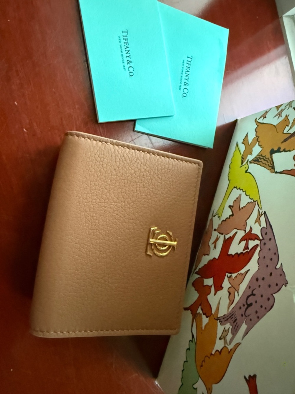 Tiffany & Co. Beige Taupe Leather Compact Wallet with Gold Logo - Picture 16 of 16